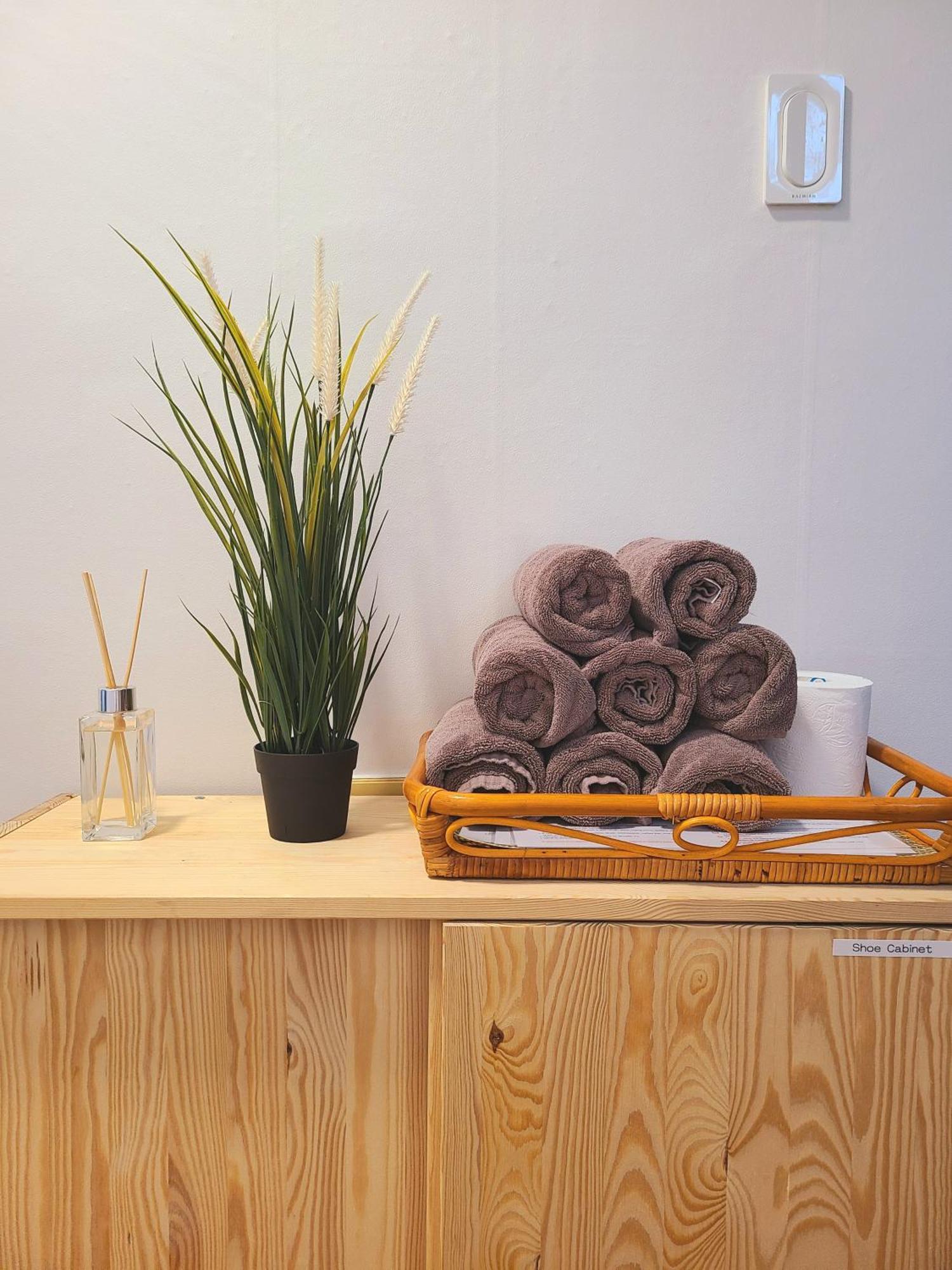 Amy #gangnam #coex #seolleung Station 6min By Walk #free Washer, Dryer #elevator #large Balcony #two Bedroom *