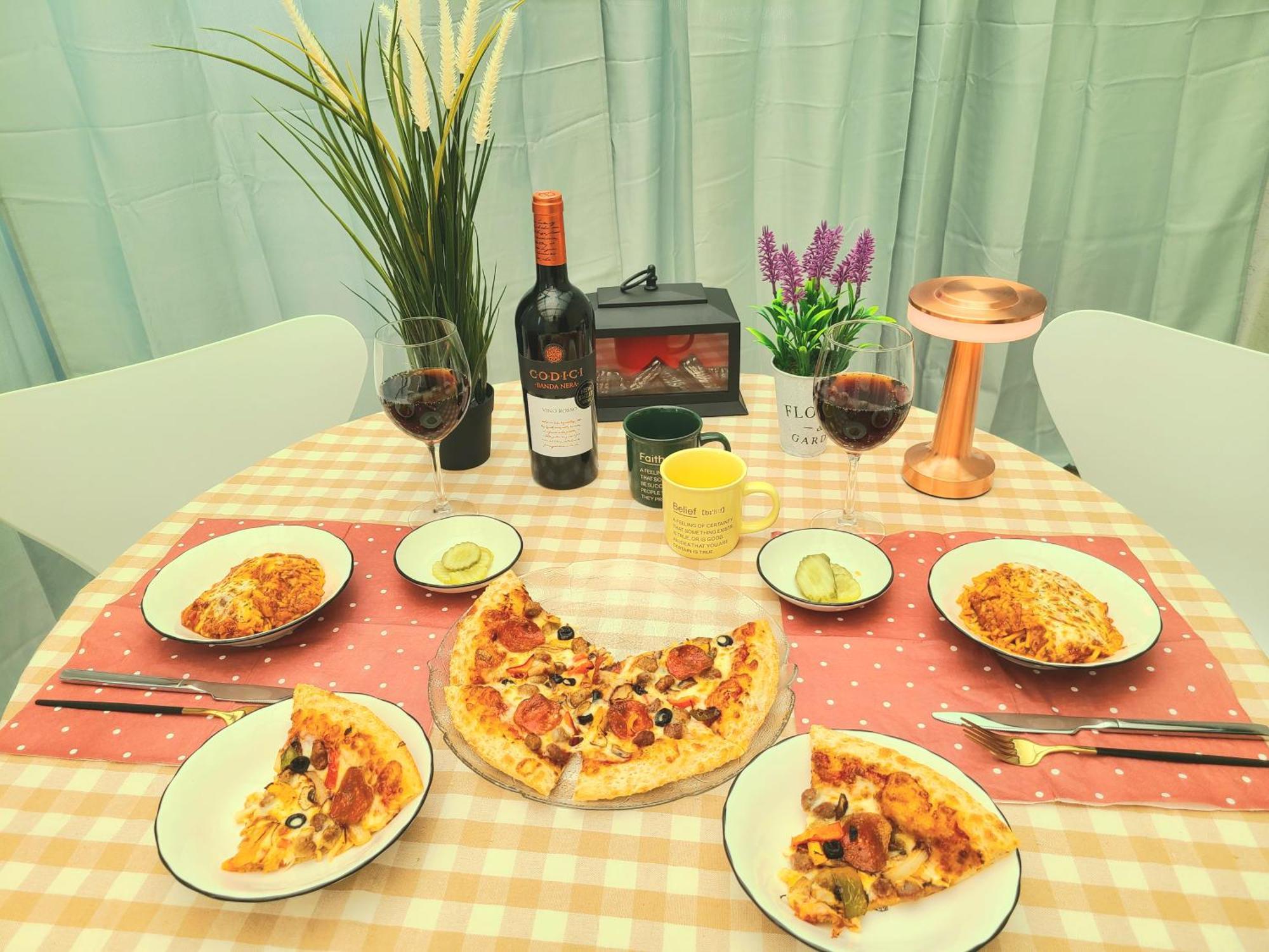 Amy #gangnam #coex #seolleung Station 6min By Walk #free Washer, Dryer #elevator #large Balcony #two Bedroom Apartment